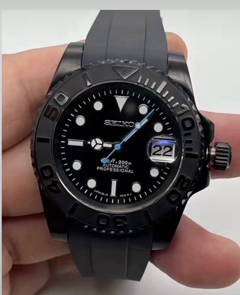 Modvan black orange yacht 004